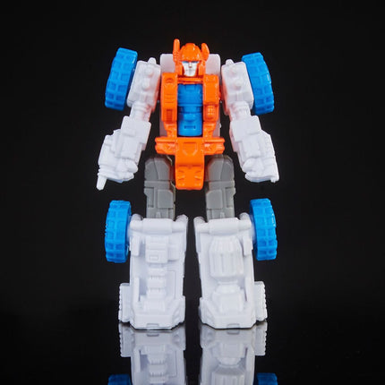 Guardian Robot and Lunar-Tread Transformers Generations Legacy Titan Class Action Figure 60 cm